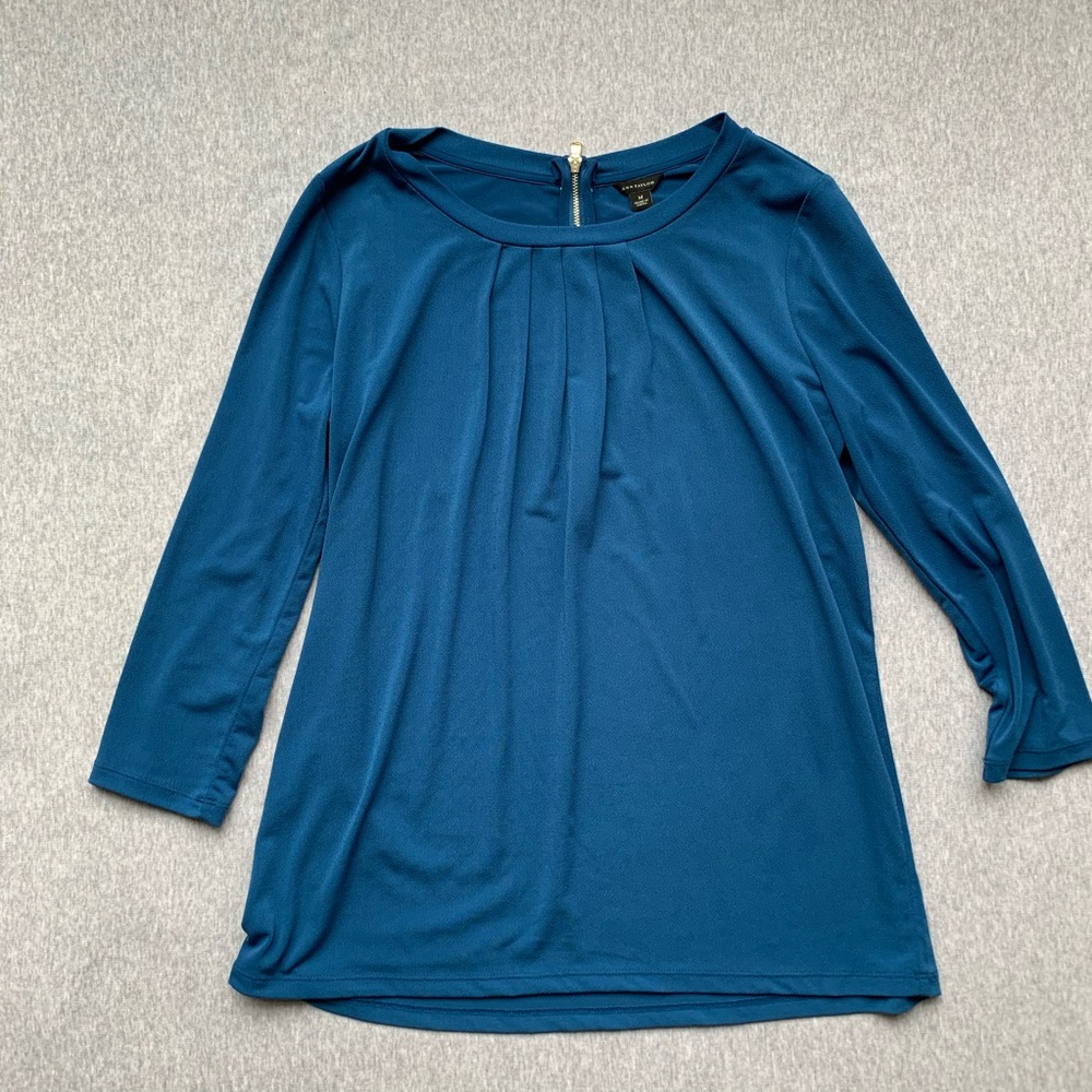 Ann Taylor blouse, zip back detail